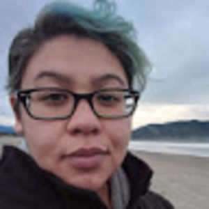 Meet your Posher, Adriana